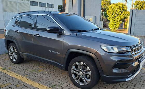 JEEP COMPASS 1.3 T270 TURBO FLEX LONGITUDE AT6